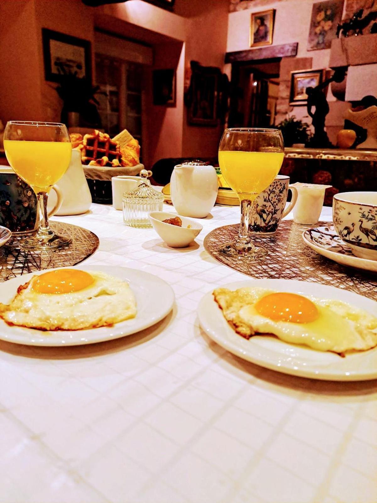 Chambre D'Hotes Avec Petit Dejeuner Compris A Mégrit Zewnętrze zdjęcie